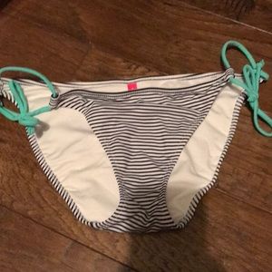 Striped bikini bottom